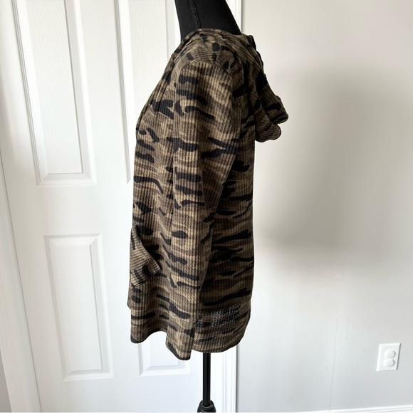 Retrology Camo Hooded Open  Front Cardigan - Picture 2 of 14